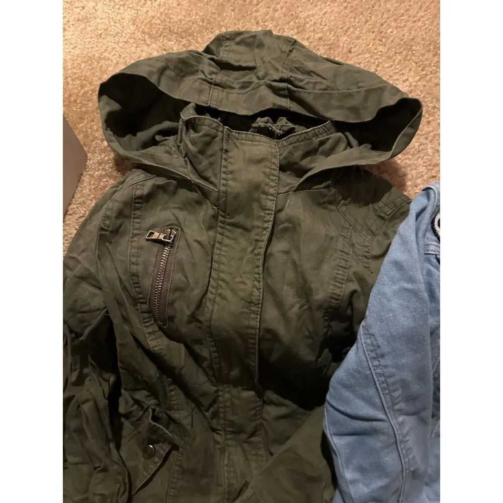 Lot of Different Girl Clothes - Jackets & 1 Vest Size 7/8